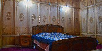 Shahenshah Houseboat 5, Srinagar 4